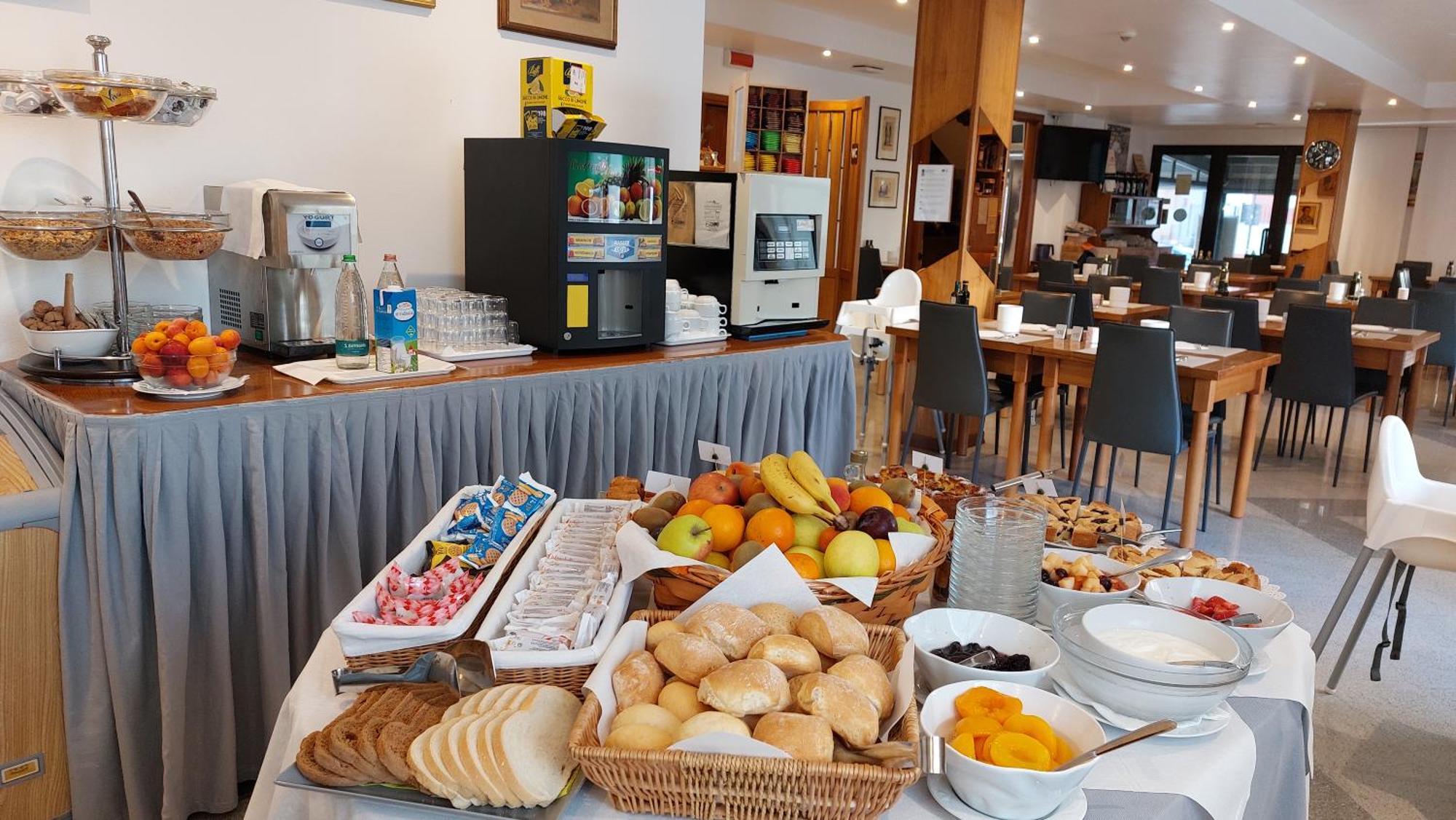 Albergo Ridente ليدو دي يسولو المظهر الخارجي الصورة