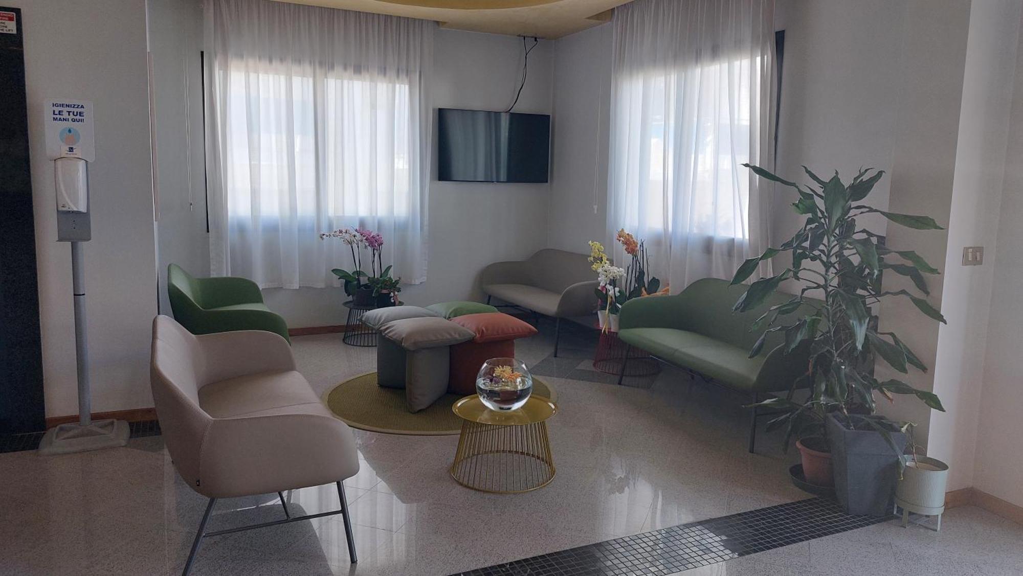 Albergo Ridente ليدو دي يسولو المظهر الخارجي الصورة